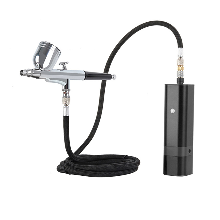 So funktioniert das Airbrush-Kit